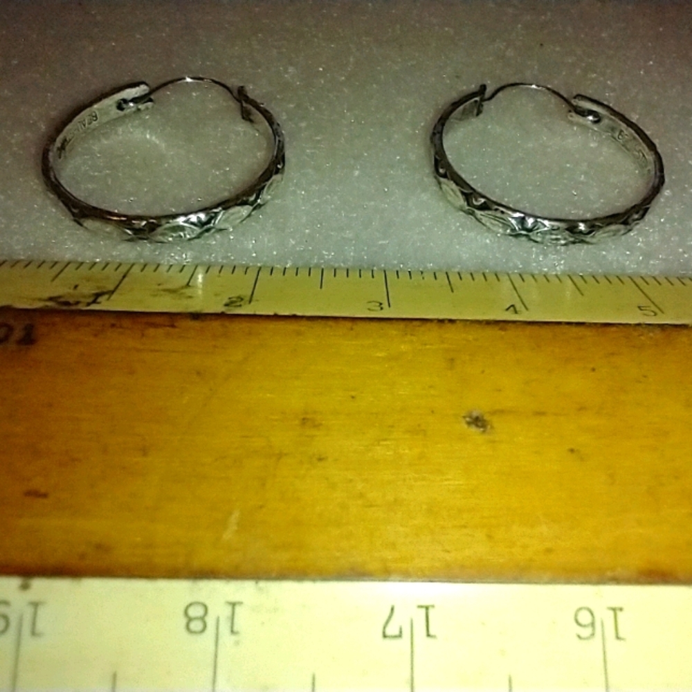 Beau sterling earrings